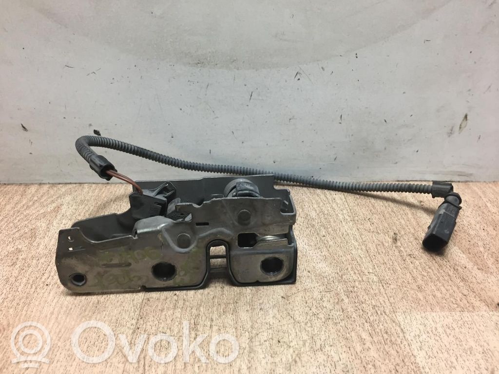 Volkswagen Golf Plus Engine bonnet/hood lock/catch 