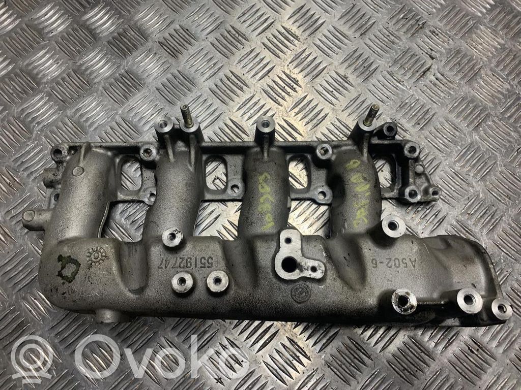 Opel Zafira B Kolektorius įsiurbimo 
