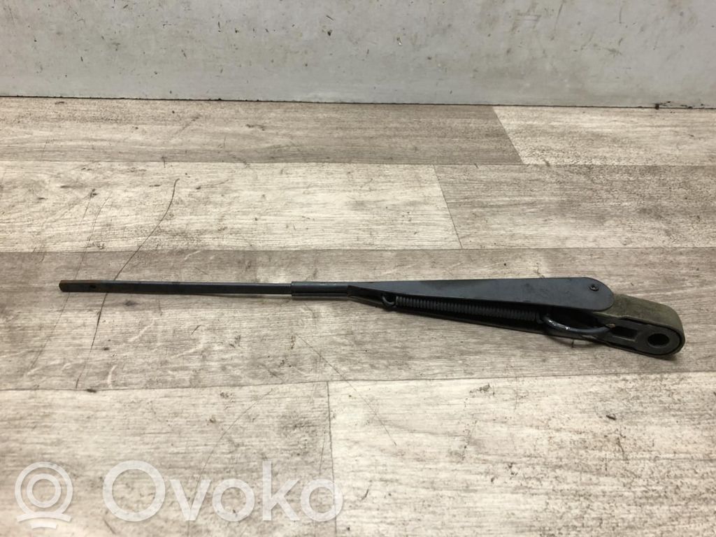 Lada Niva Brazo del limpiaparabrisas trasero 