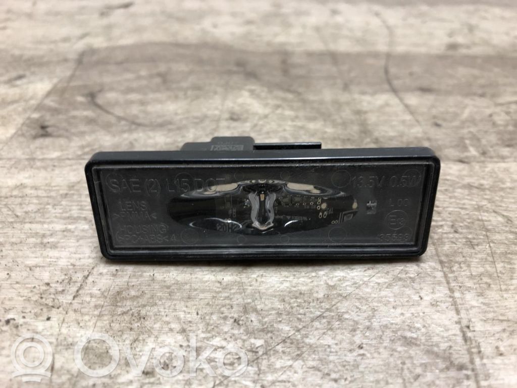 Renault Clio V Éclairage de plaque d'immatriculation