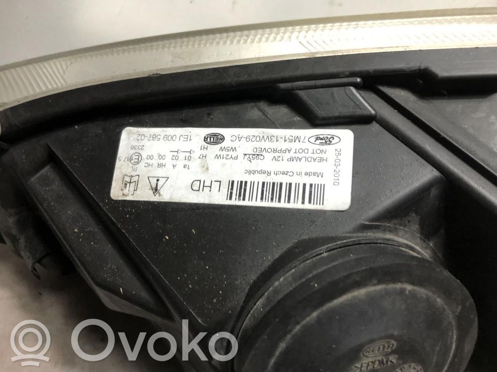 Ford C-MAX I Headlight lense 