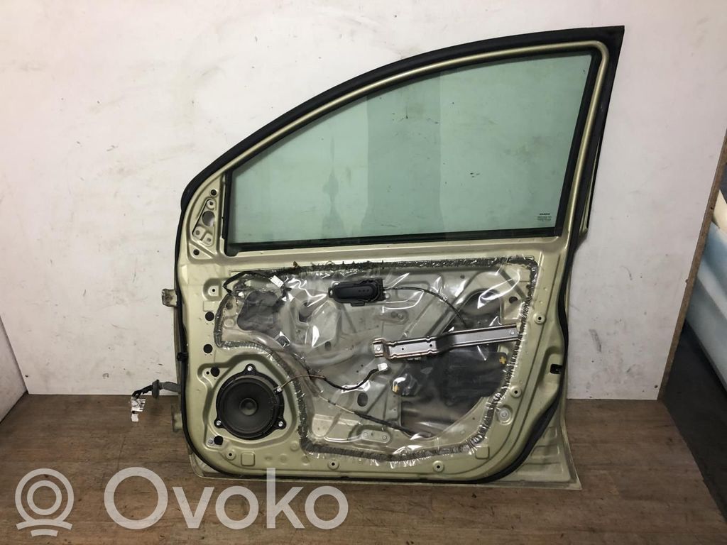 Nissan Note (E11) Priekinės durys 