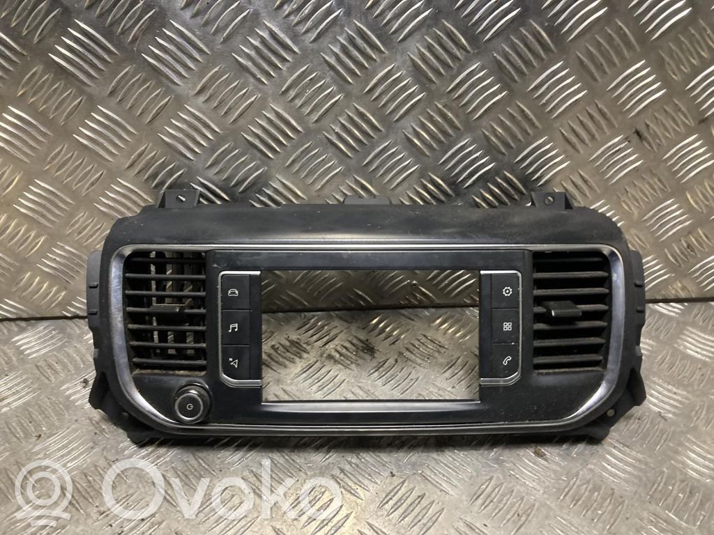 Peugeot Expert Dashboard center trim panel 