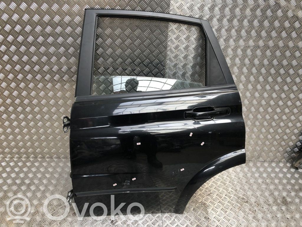 SsangYong Actyon Galinės durys 