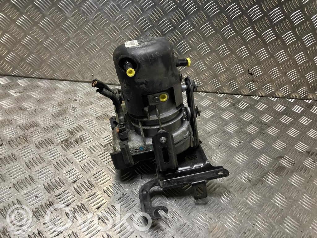 Citroen C5 Power steering pump 