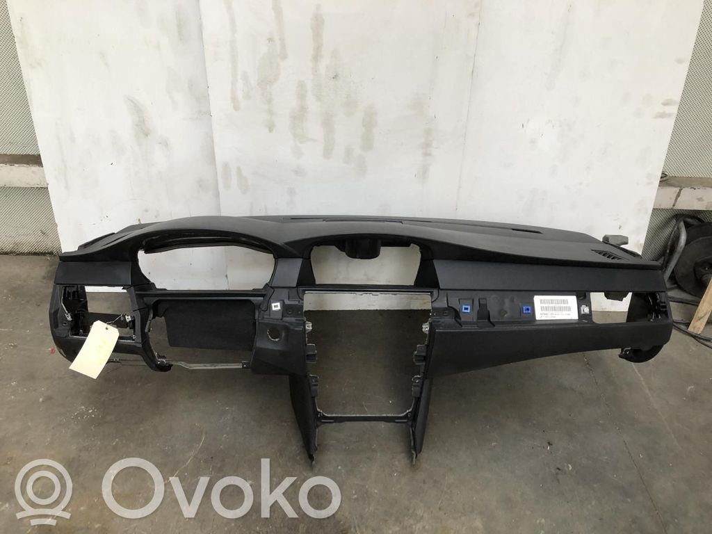 BMW 5 E60 E61 Панель 