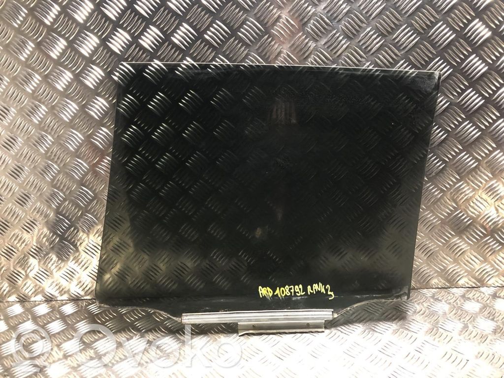 Toyota RAV 4 (XA30) Rear door window glass 