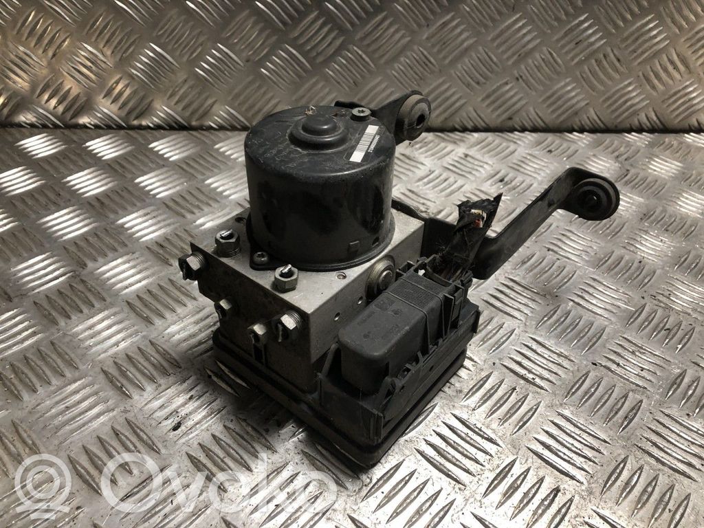 Volvo C30 ABS Blokas 