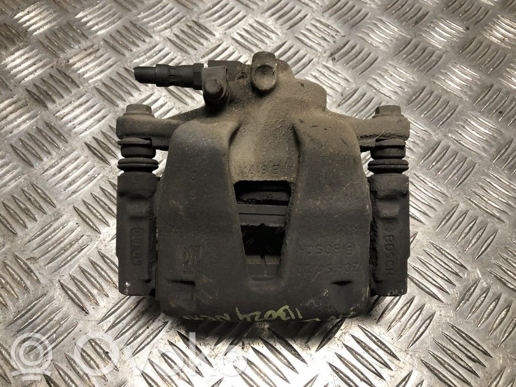Citroen Nemo Zacisk hamulcowy przedni 