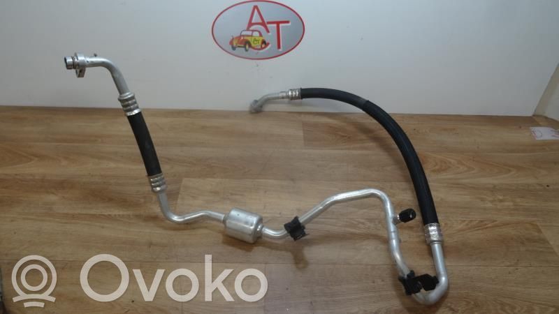 Ilmastointilaitteen putki (A/C)