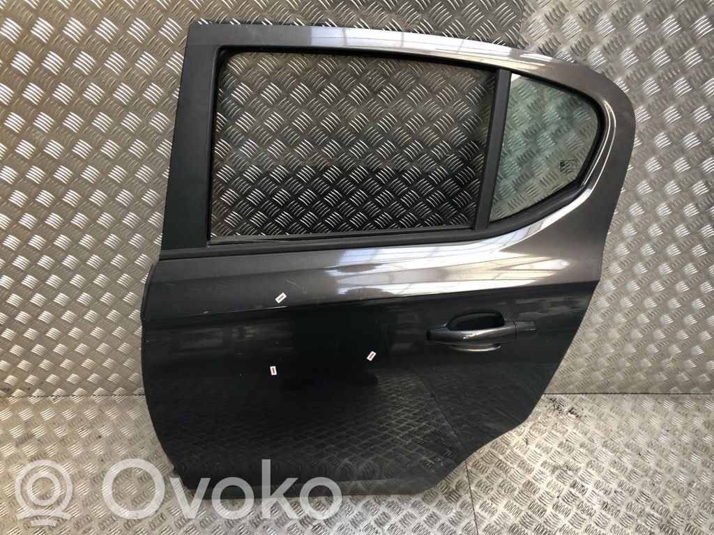 Opel Corsa E Galinės durys 