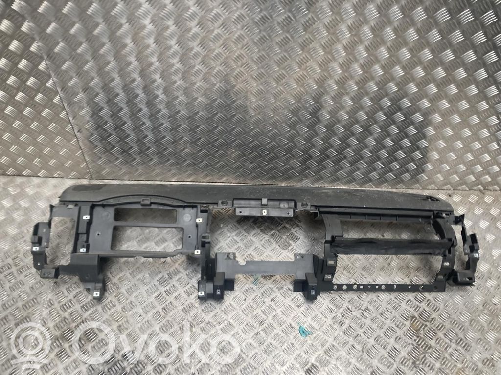 Nissan Navara D40 Bord 