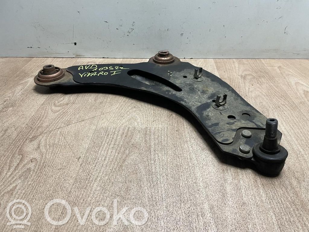 Opel Vivaro Wahacz przedni 
