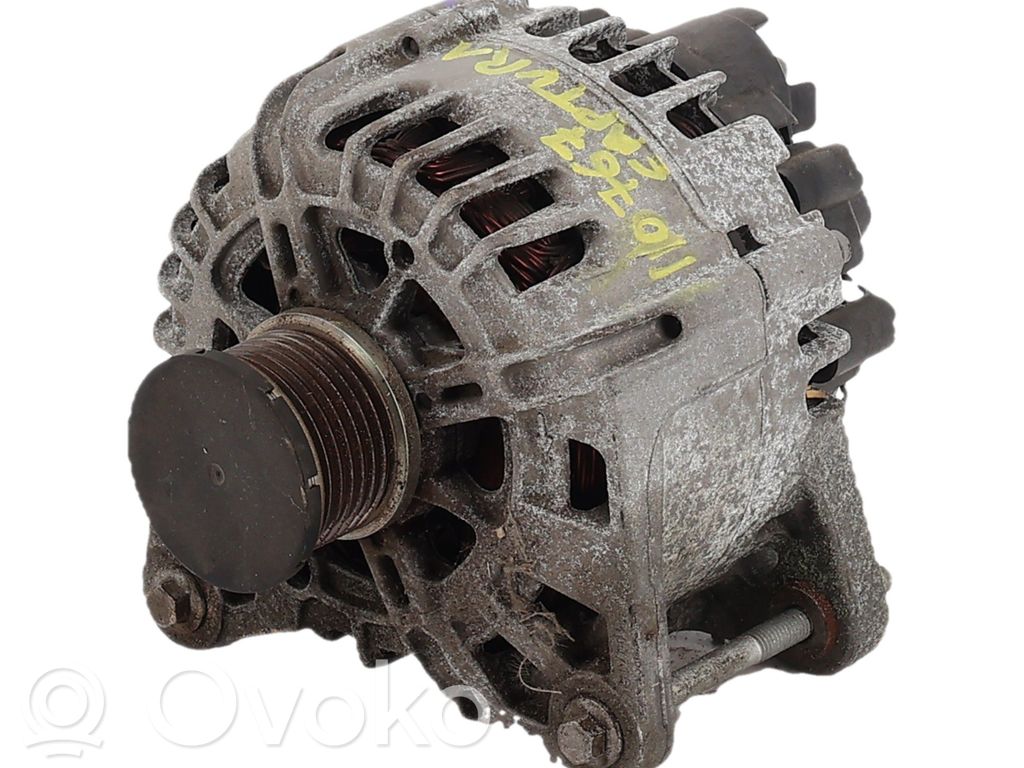 Renault Captur Generator/alternator 