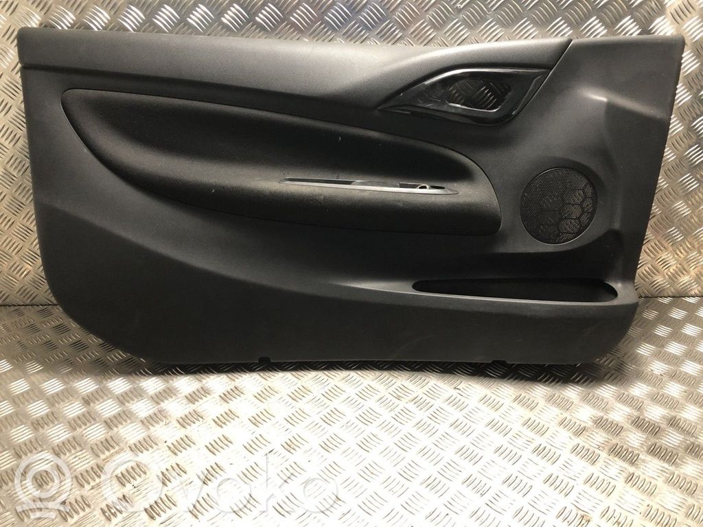 Citroen DS3 Etuoven verhoilu