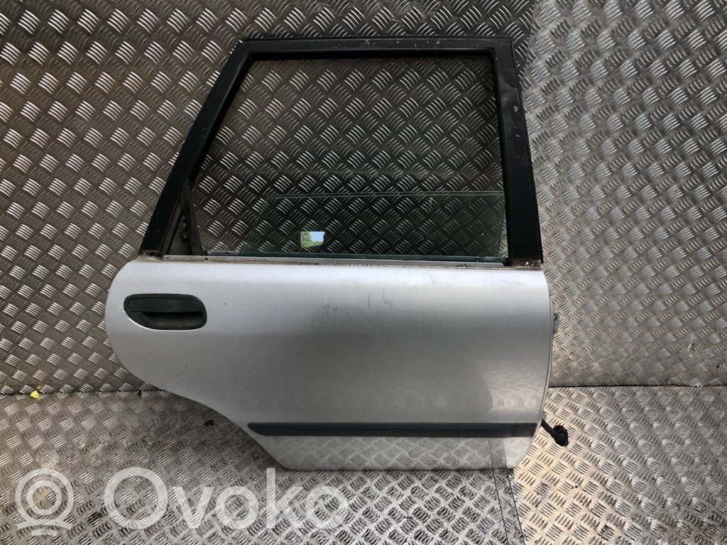 Puerta trasera   30882908,30882908