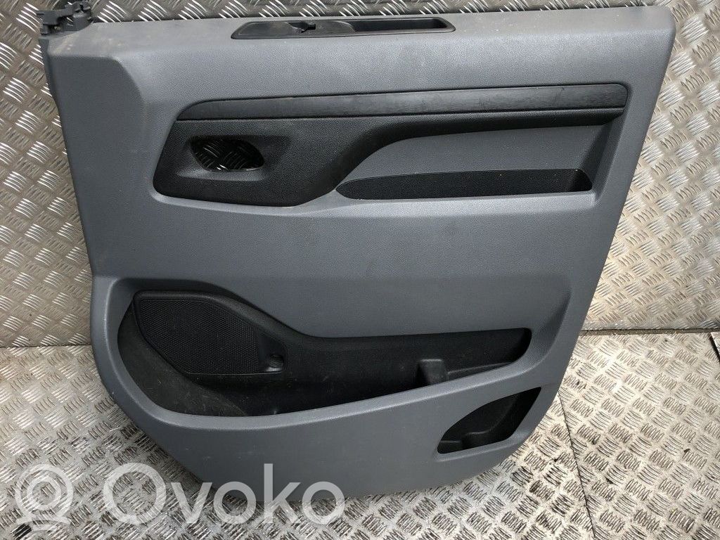 Peugeot Expert Etuoven verhoilu 