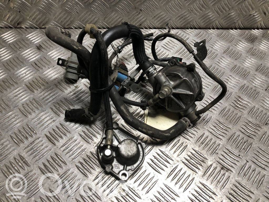 Pompa a vuoto   1353384A00,1353384A00