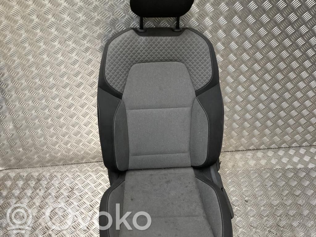 Renault Clio V Fotel przedni kierowcy