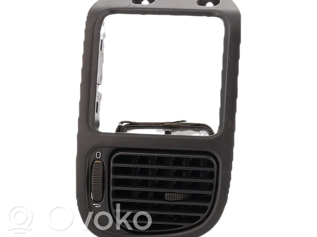 Volvo S40, V40 Rejilla de ventilación central del panel