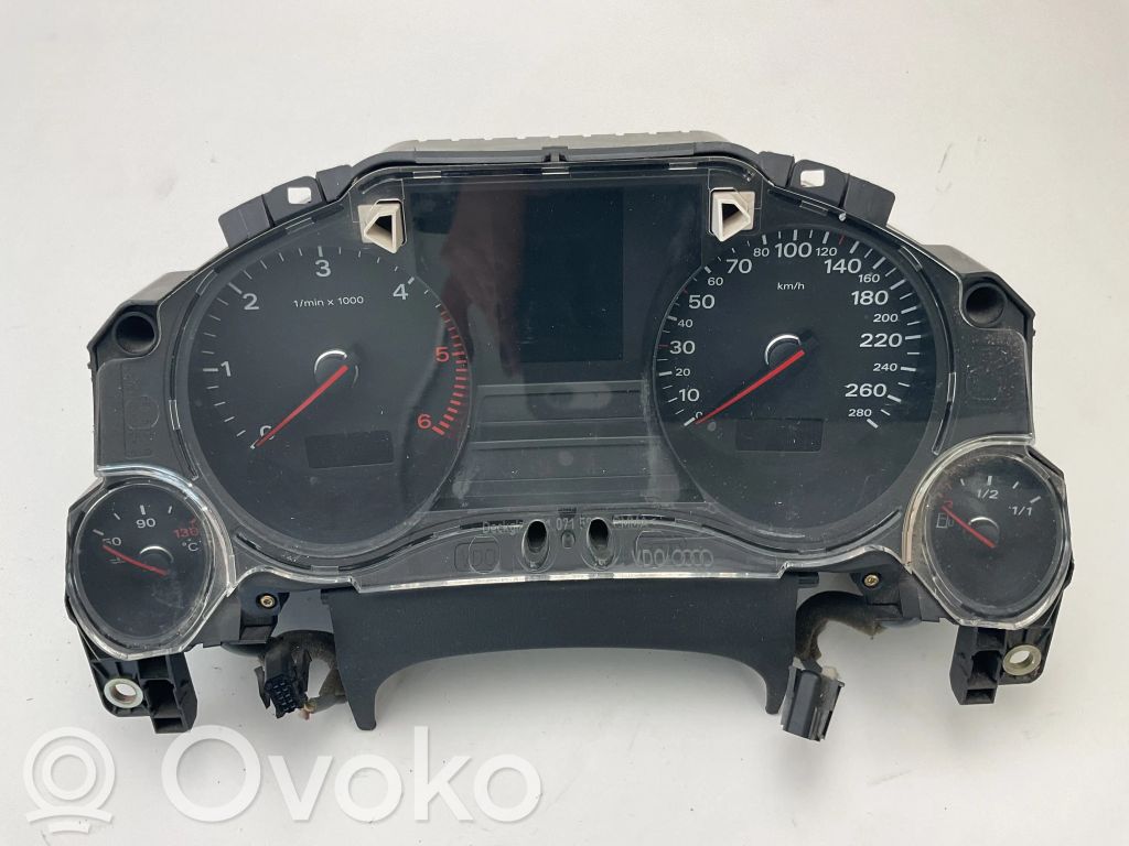 Audi A8 S8 D3 4E Speedometer (instrument cluster) 