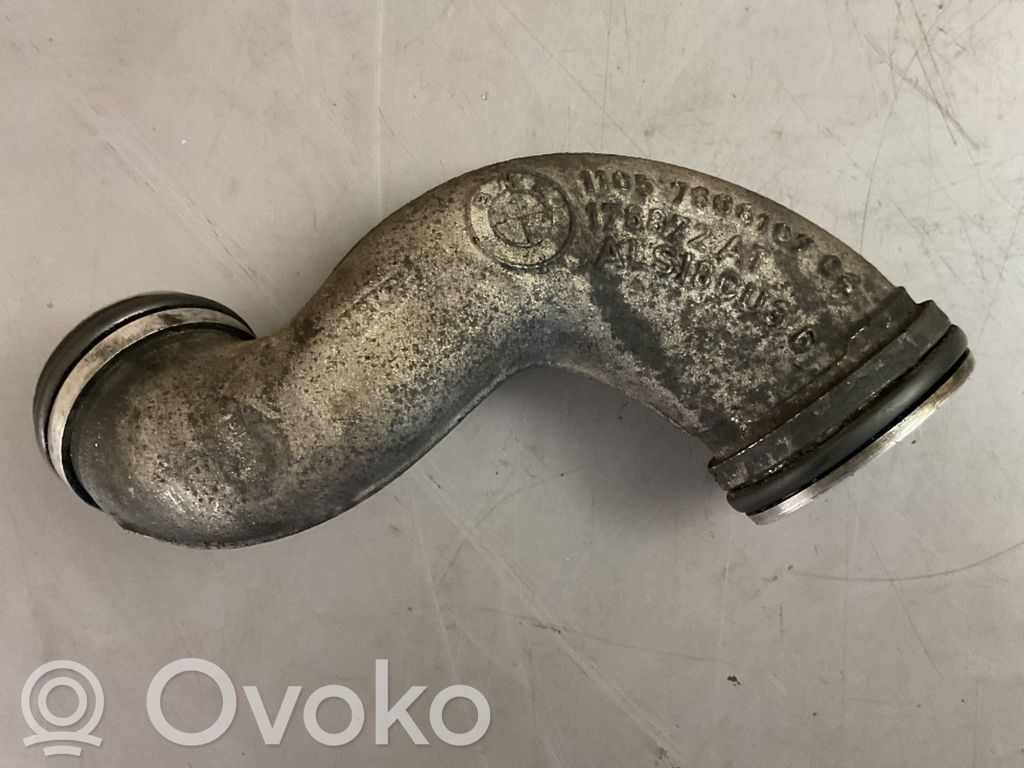 BMW X5 E70 Turbo air intake inlet pipe/hose 