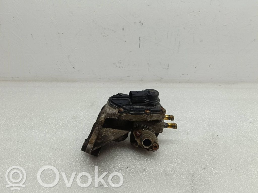 Volkswagen PASSAT B6 Válvula EGR 