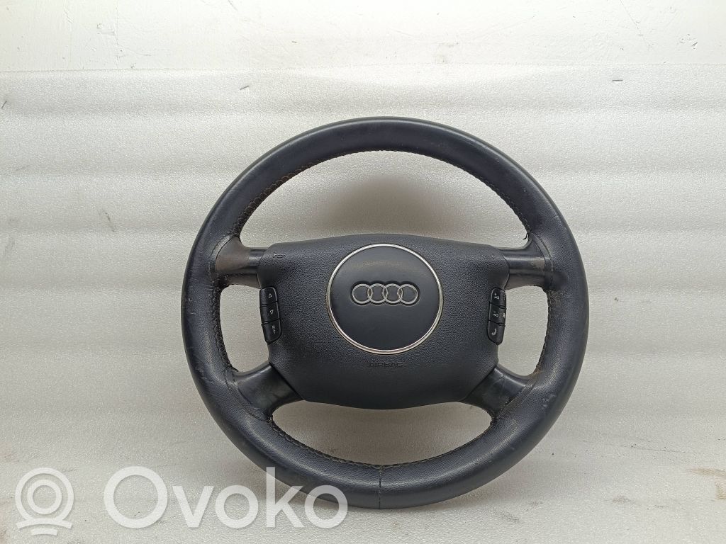 Audi A4 S4 B6 8E 8H Ohjauspyörä 