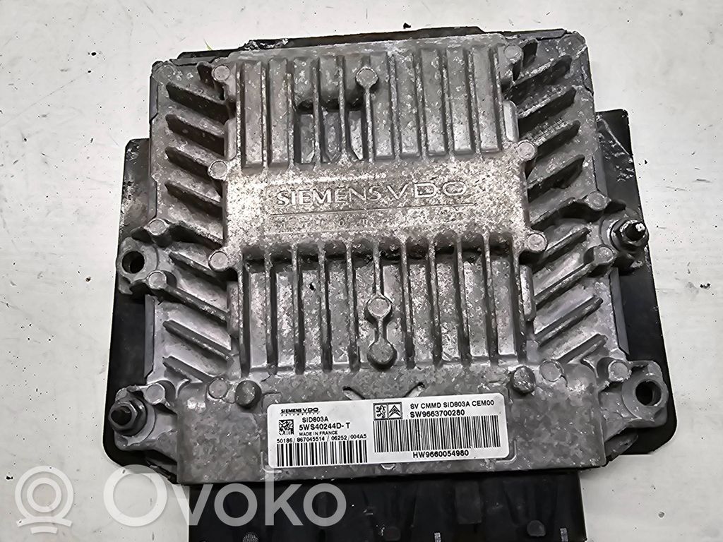 Citroen C4 Grand Picasso Engine control unit/module 