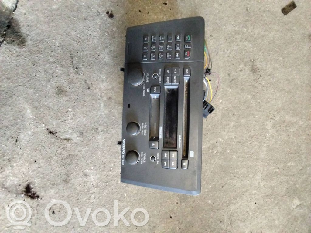Volvo V70 Panel / Radioodtwarzacz CD/DVD/GPS 