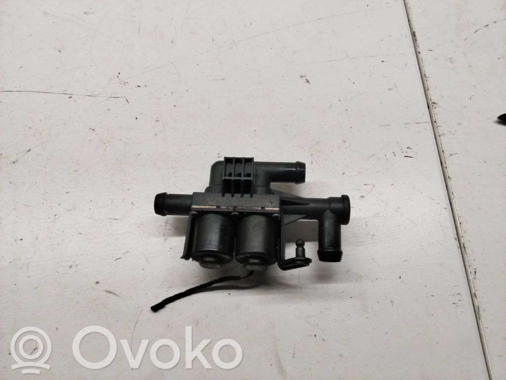 BMW 5 GT F07 Coolant heater control valve 