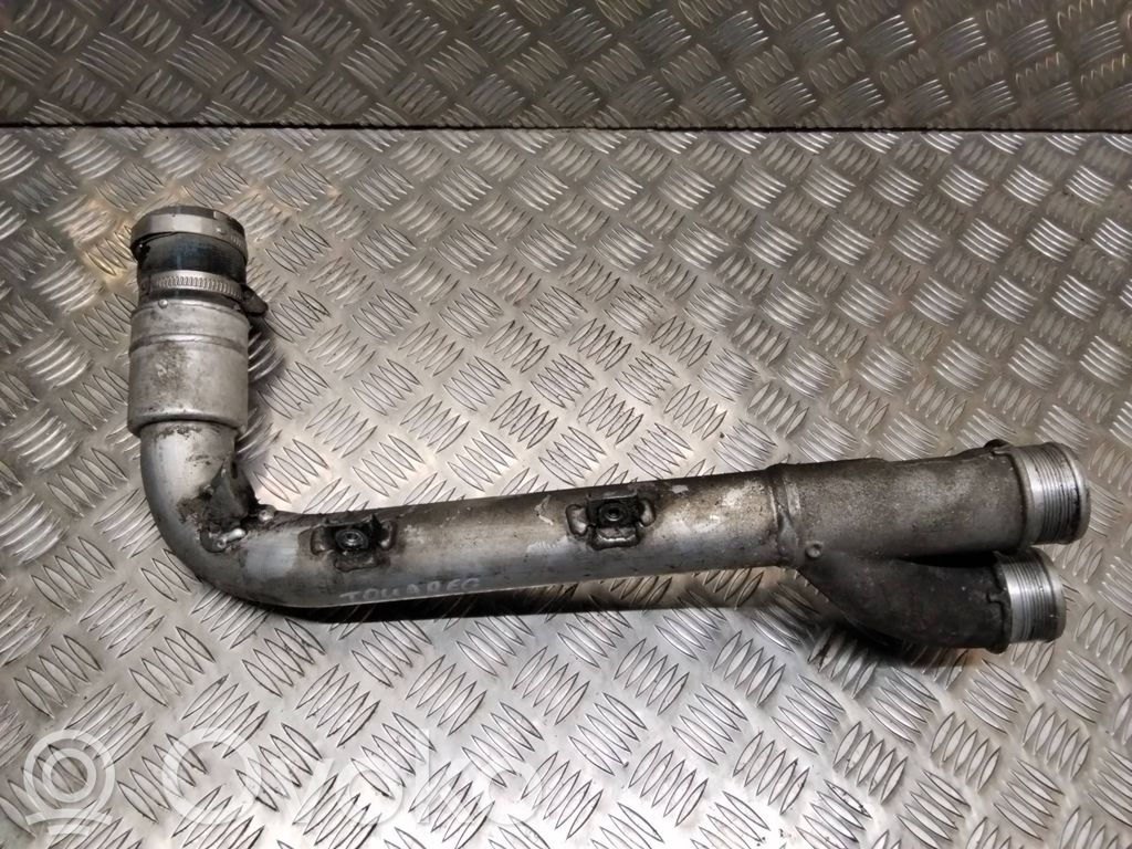 Volkswagen Touareg II Furtun/conductă intercooler 