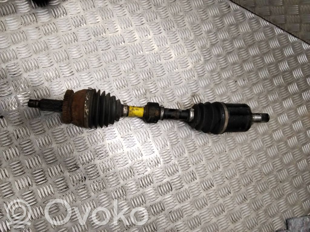 KIA Sorento Priekinis pusašis 