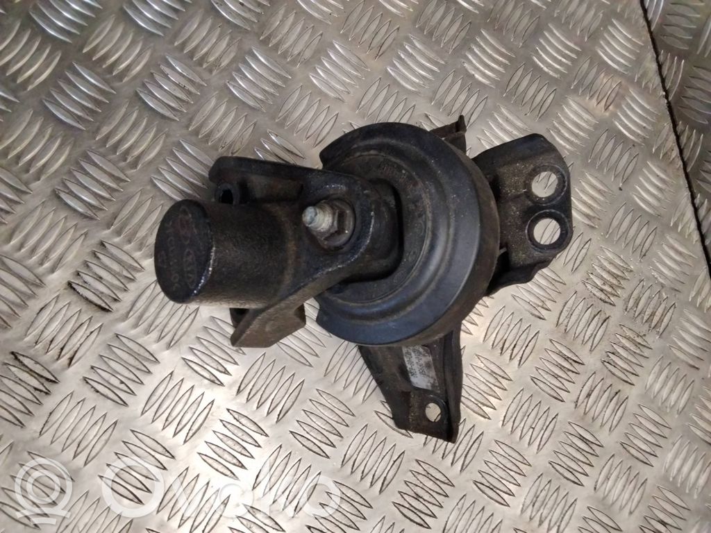 KIA Sorento Engine mount bracket 