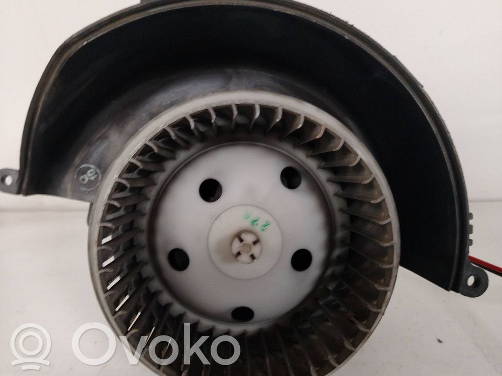 Opel Astra H Heizungslüfter 