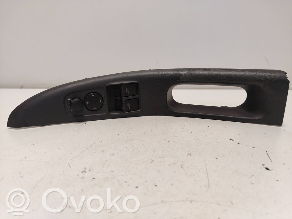 Audi A3 S3 8L Interruttore di controllo dell’alzacristalli elettrico 