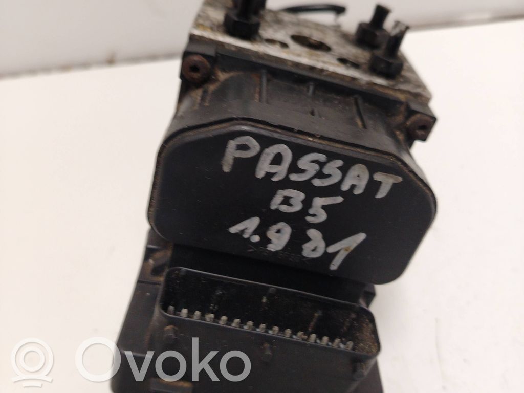Volkswagen PASSAT B5 ABS Steuergerät 