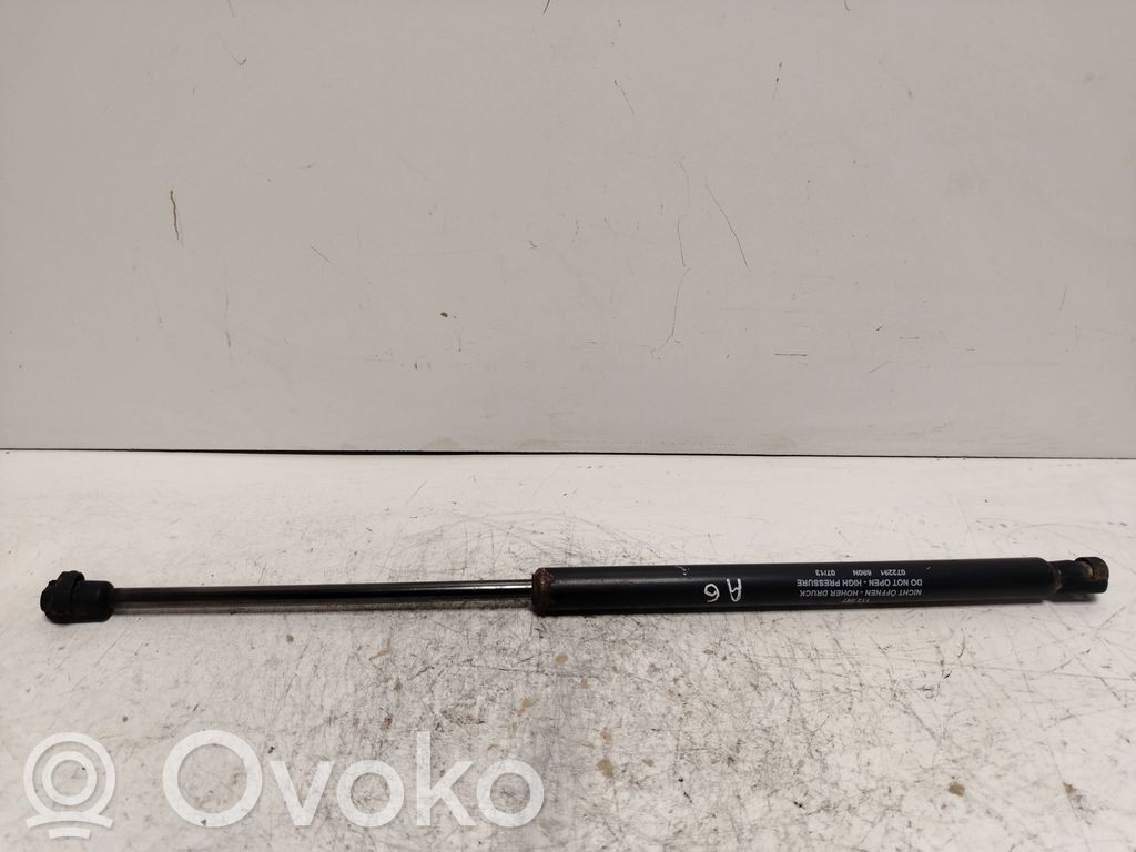 Audi A6 S6 C5 4B Tailgate/trunk strut/damper 