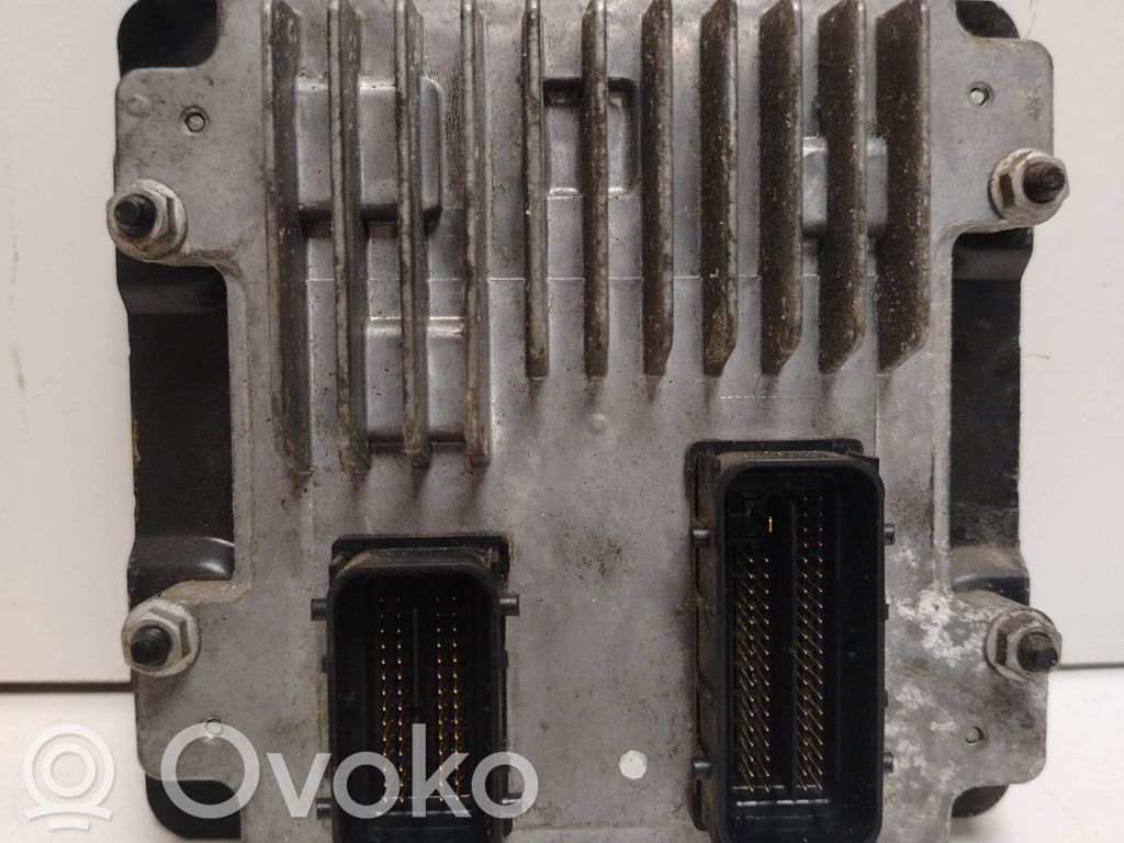 Opel Insignia A Engine control unit/module 