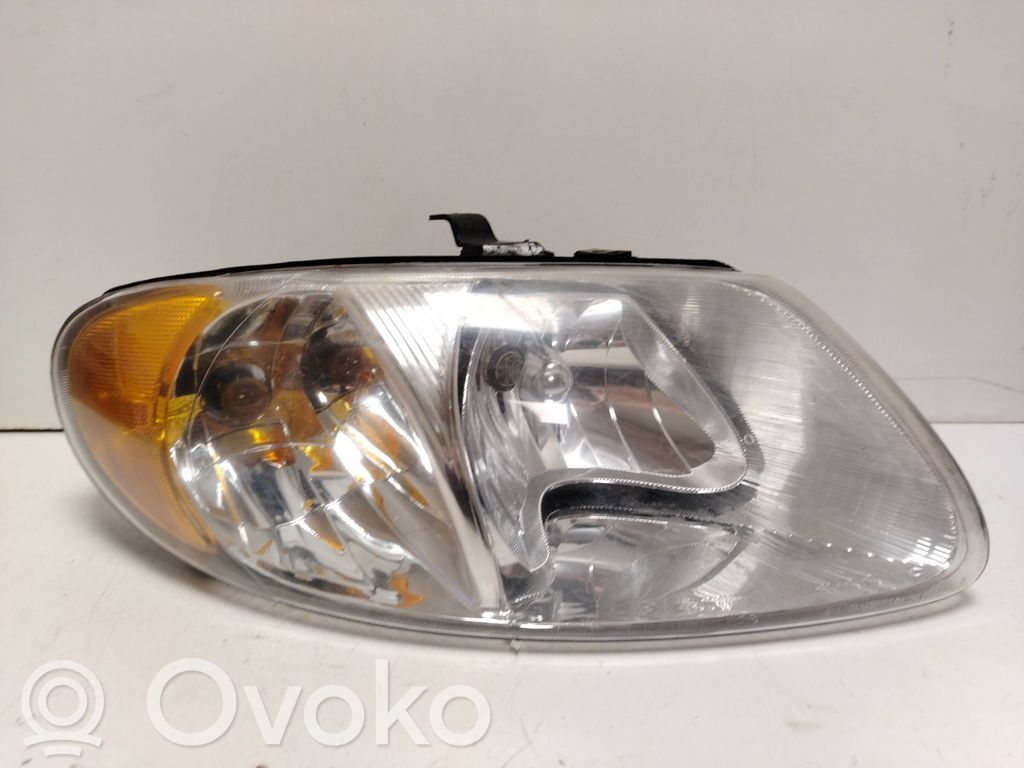 Chrysler Voyager Headlight/headlamp 