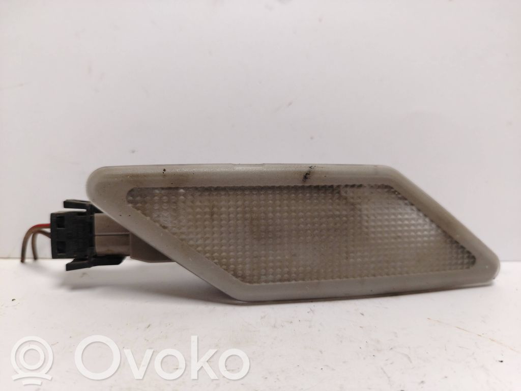 BMW 3 E36 Éclairage lumière plafonnier arrière 