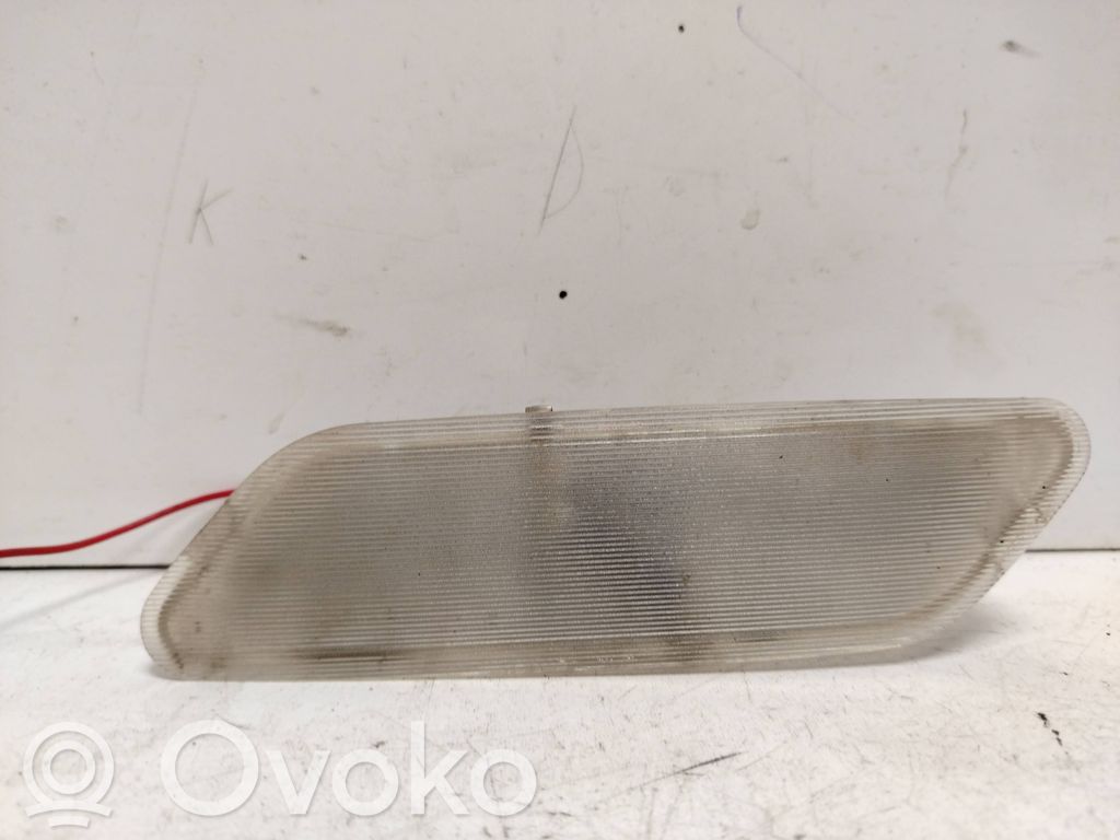 BMW 5 E34 Luz del asiento trasero 