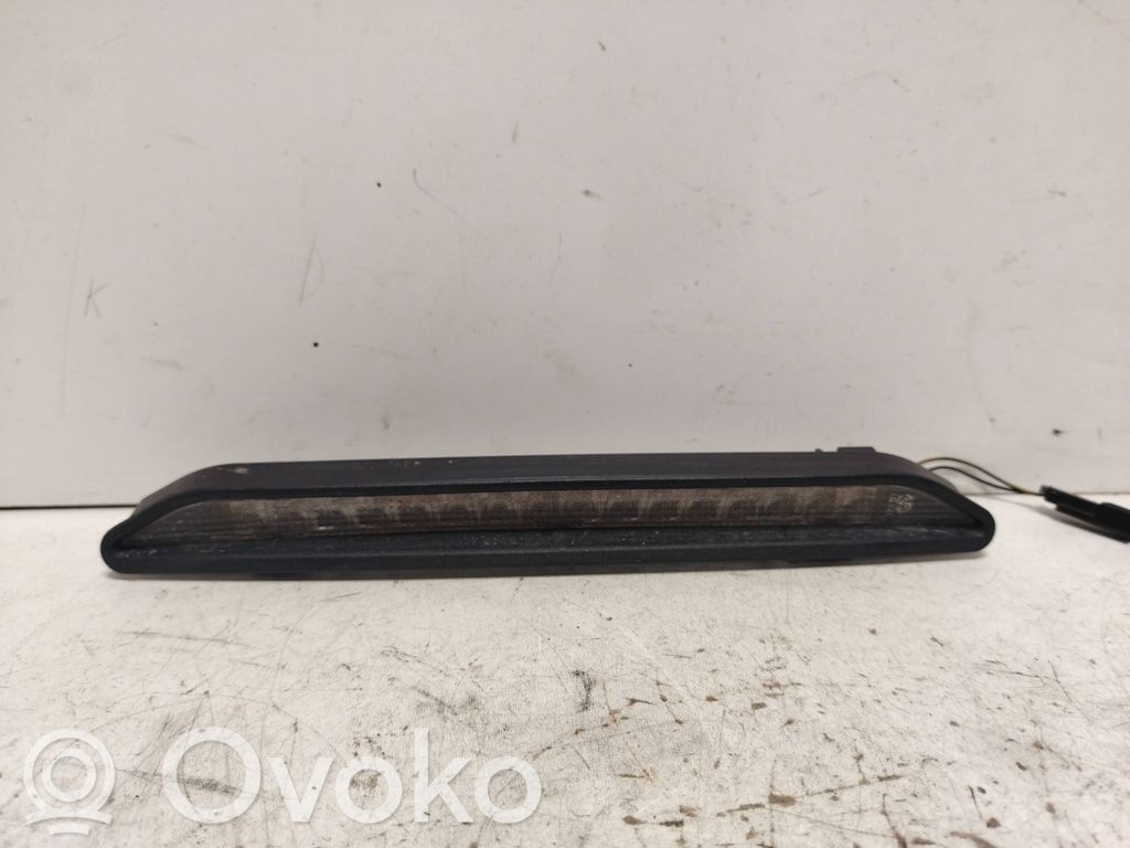 Opel Zafira A Trzecie światło stop 