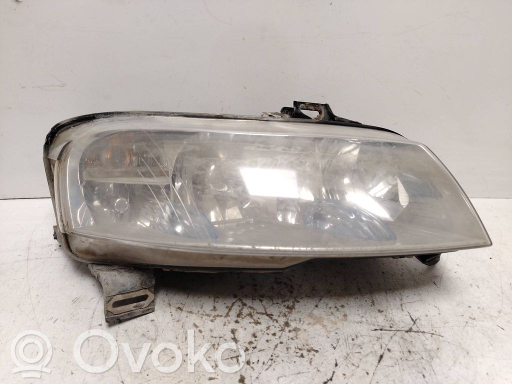 Fiat Stilo Lampa przednia 