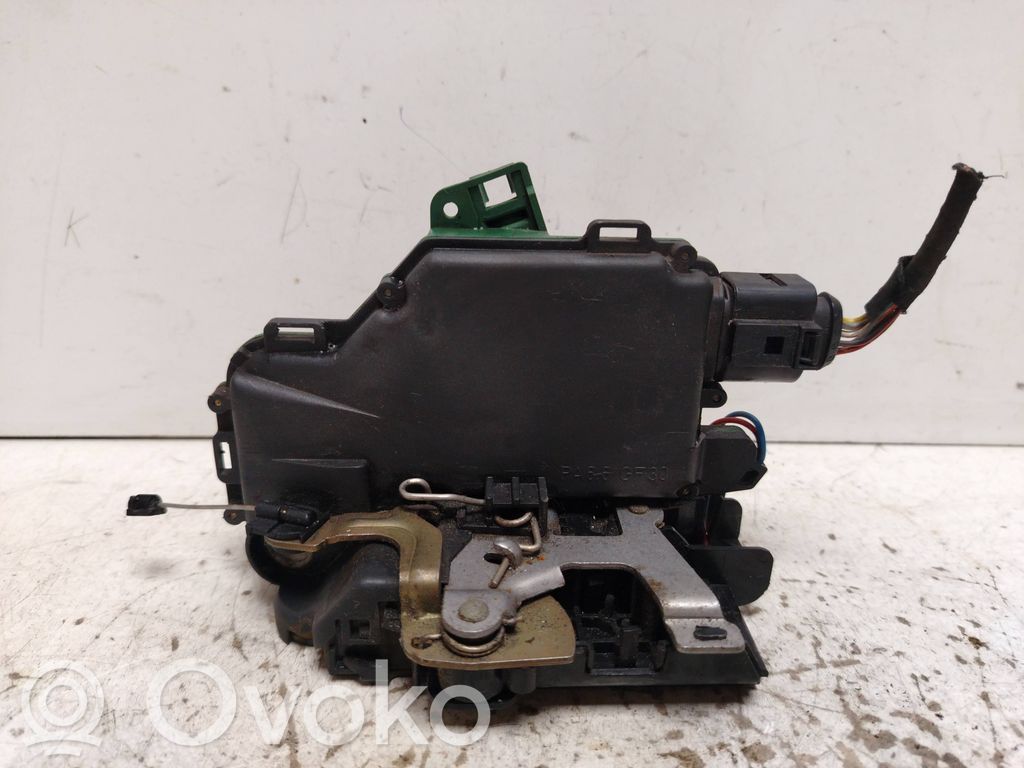Skoda Octavia Mk1 (1U) Zamek drzwi przednich 