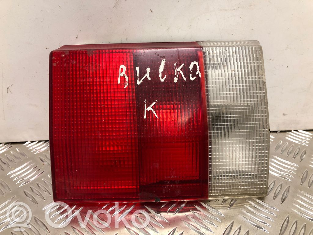 Audi 80 90 B3 Takaluukun takavalot 