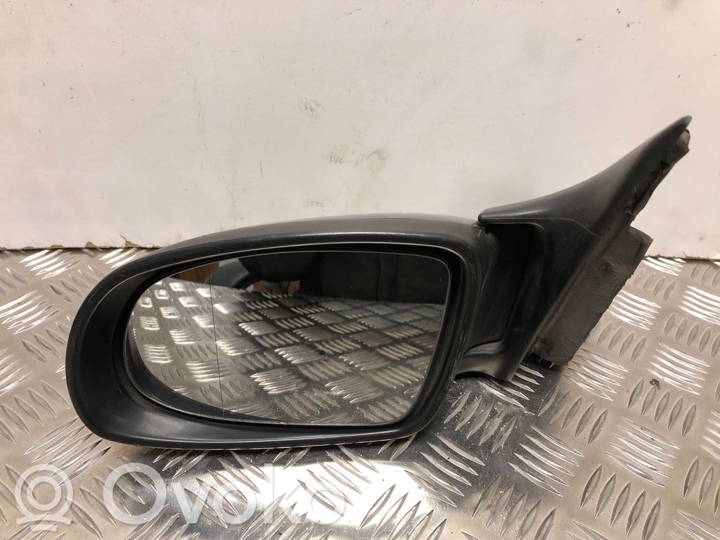 Opel Omega B1 Elektryczne lusterko boczne drzwi przednich 