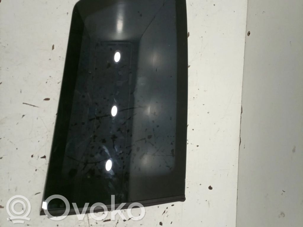 Luna de la puerta trasera