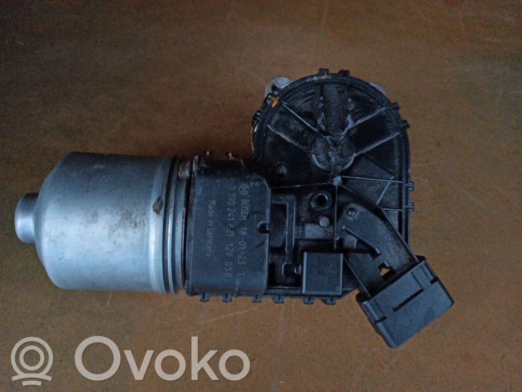 Wiper motor   0390241621