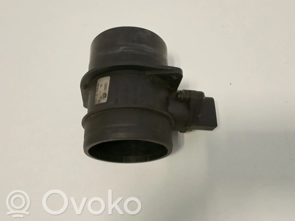 Audi A3 S3 8L Ilmamassan virtausanturi 